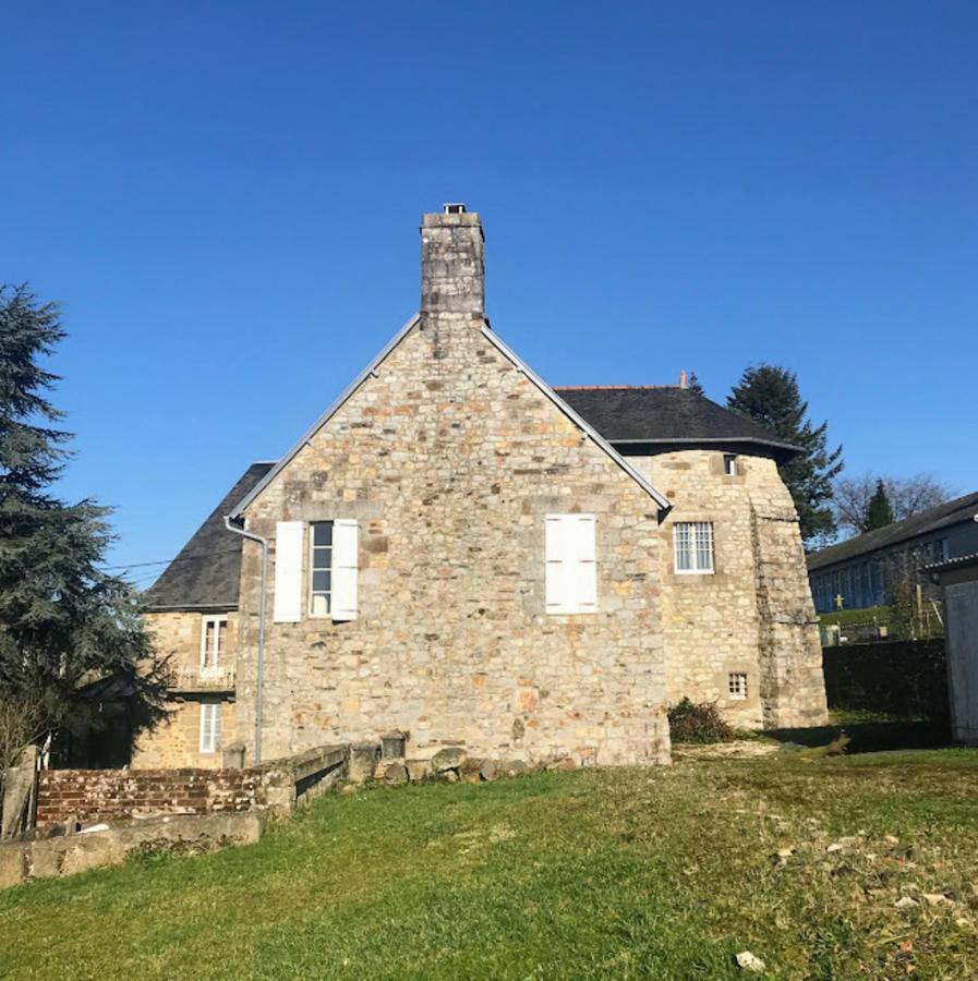 La Tour Cachee Bed & Breakfast Mortain-Bocage Exterior foto